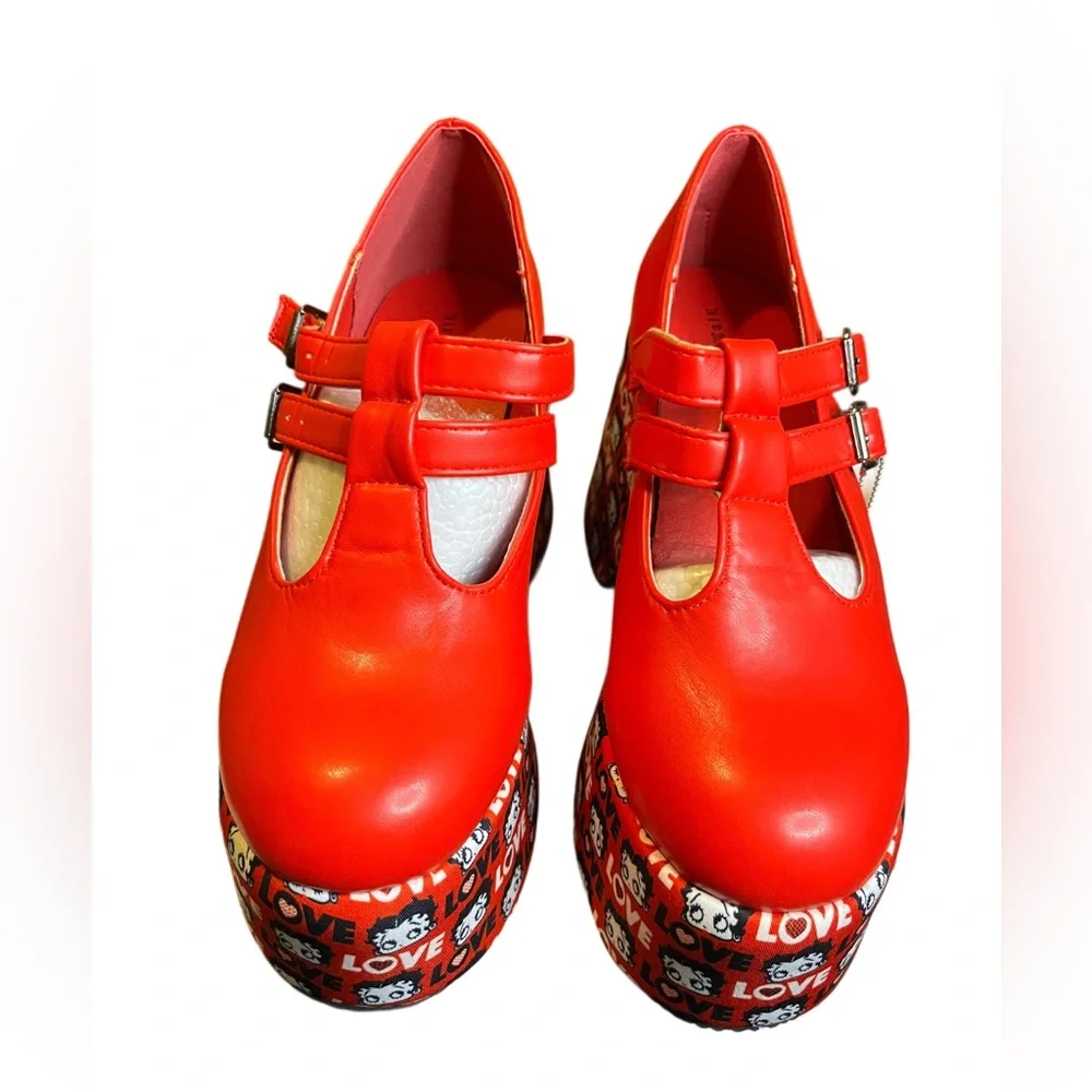Betty Boop Women’s Red Platform Shoes size 6 NIB - Picture 4 of 7